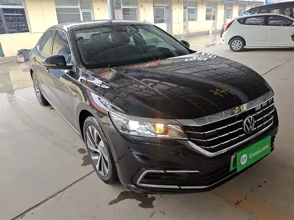 Volkswagen Passat Plug-In Hybrid 2019