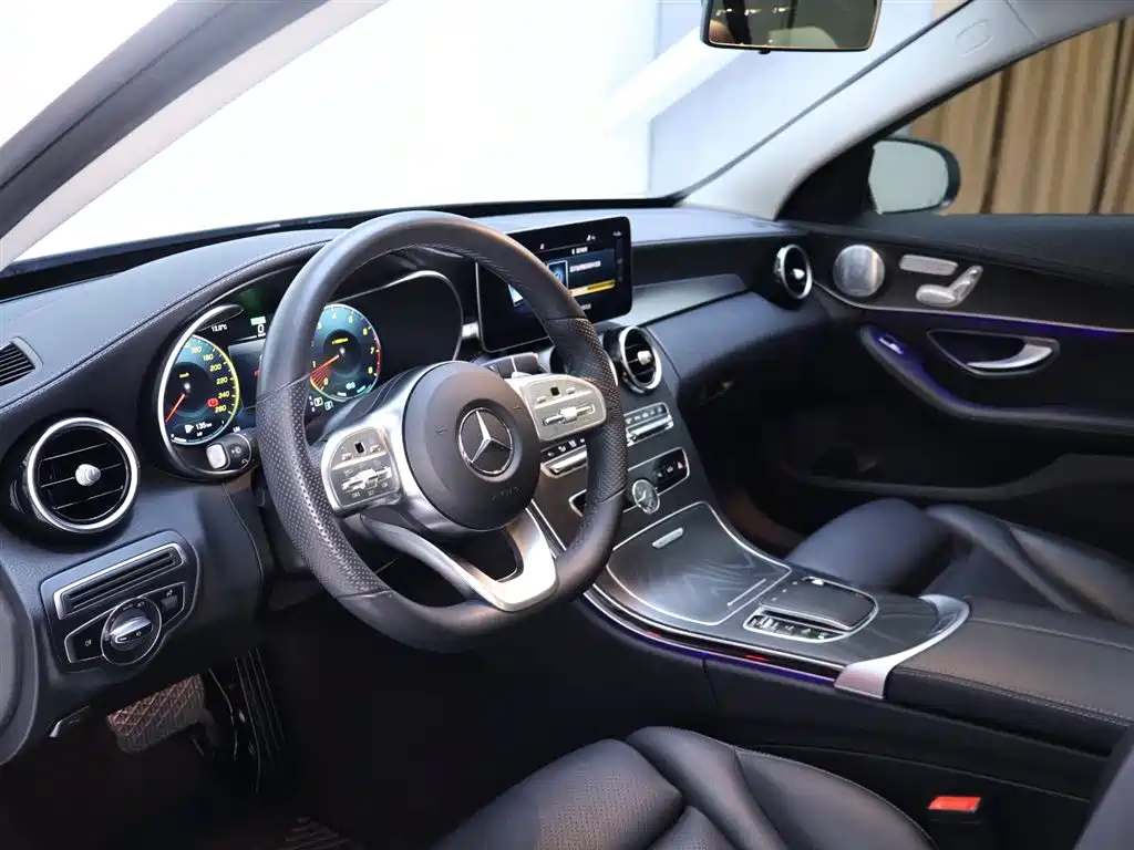 Mercedes-Benz C-Class 2021 — фото 11