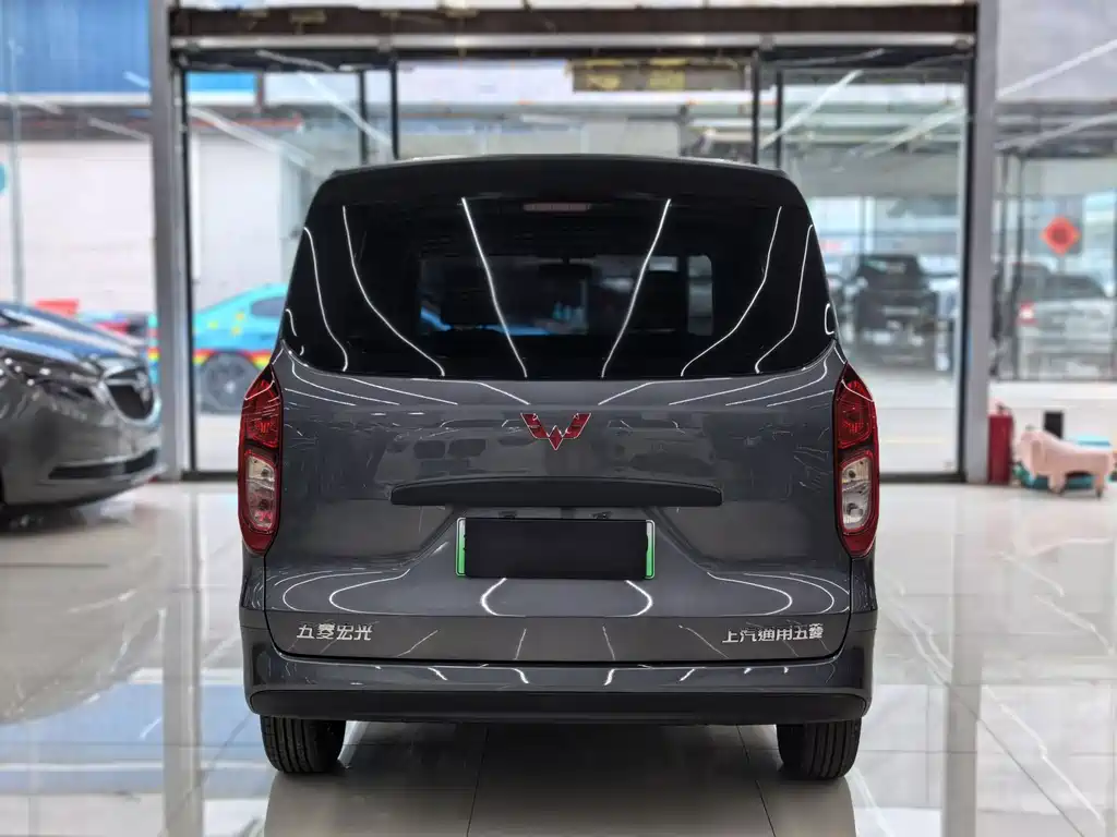 Wuling Hongguang New Energy 2024