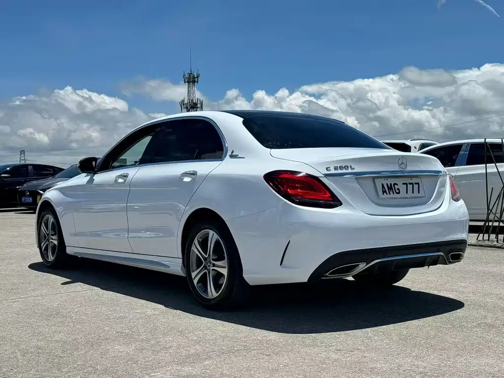 Mercedes-Benz C-Class 2019 — фото 9