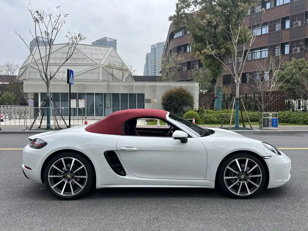 Porsche 718 2022 — фото 10