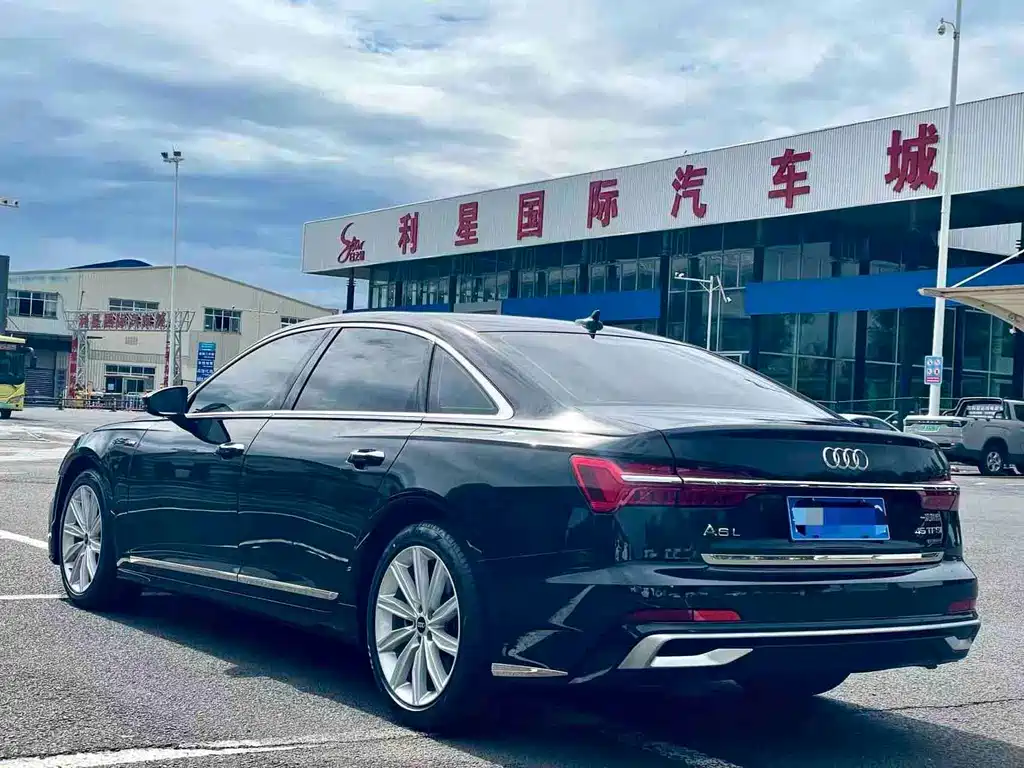 Audi A6L 2023