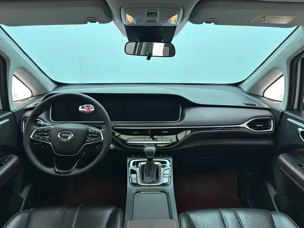 GAC Trumpchi M6 2022