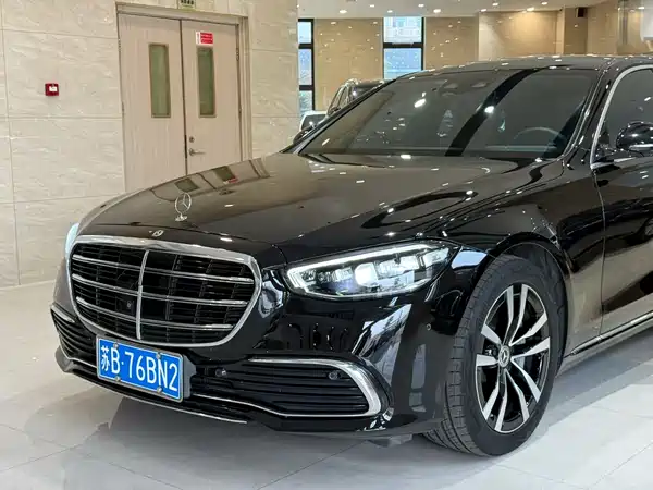 Mercedes-Benz S-Class 2021