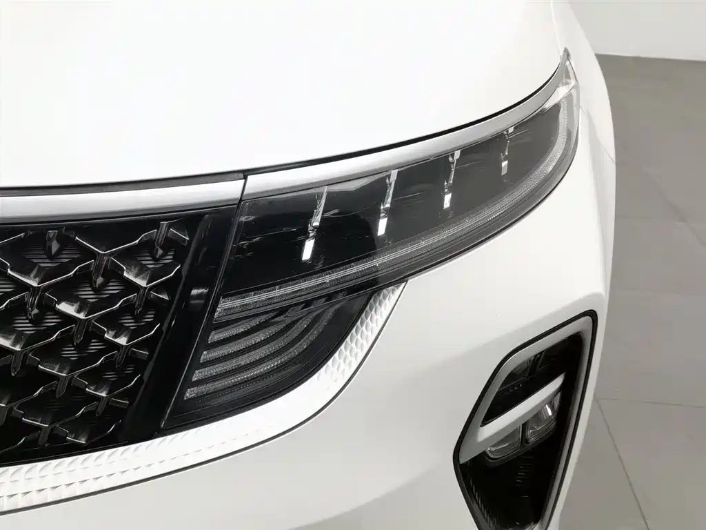 Kia KX5 2023 — фото 7