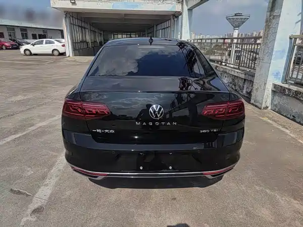 Volkswagen Magotan 2026