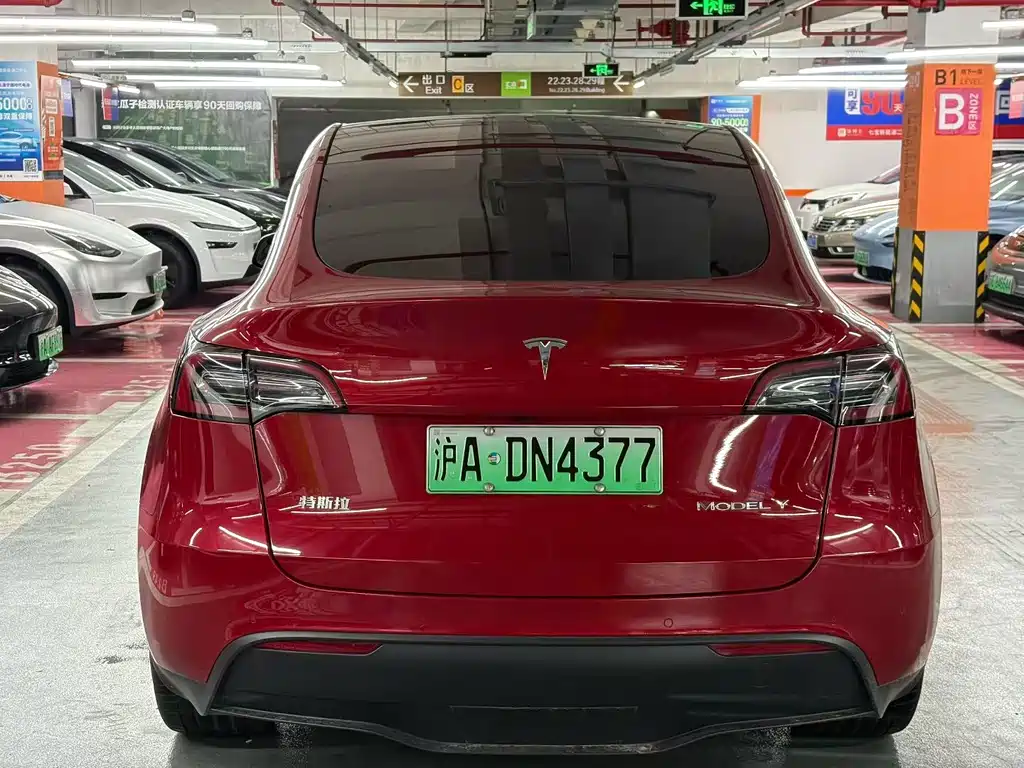 Tesla Model Y 2021 — фото 8