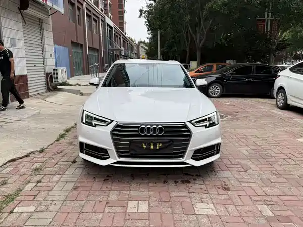 Audi A4L 2019