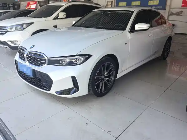 BMW 3 Series 2022
