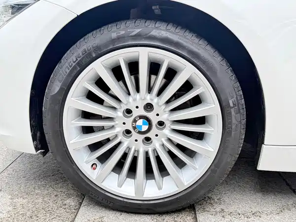 BMW 3 Series 2017