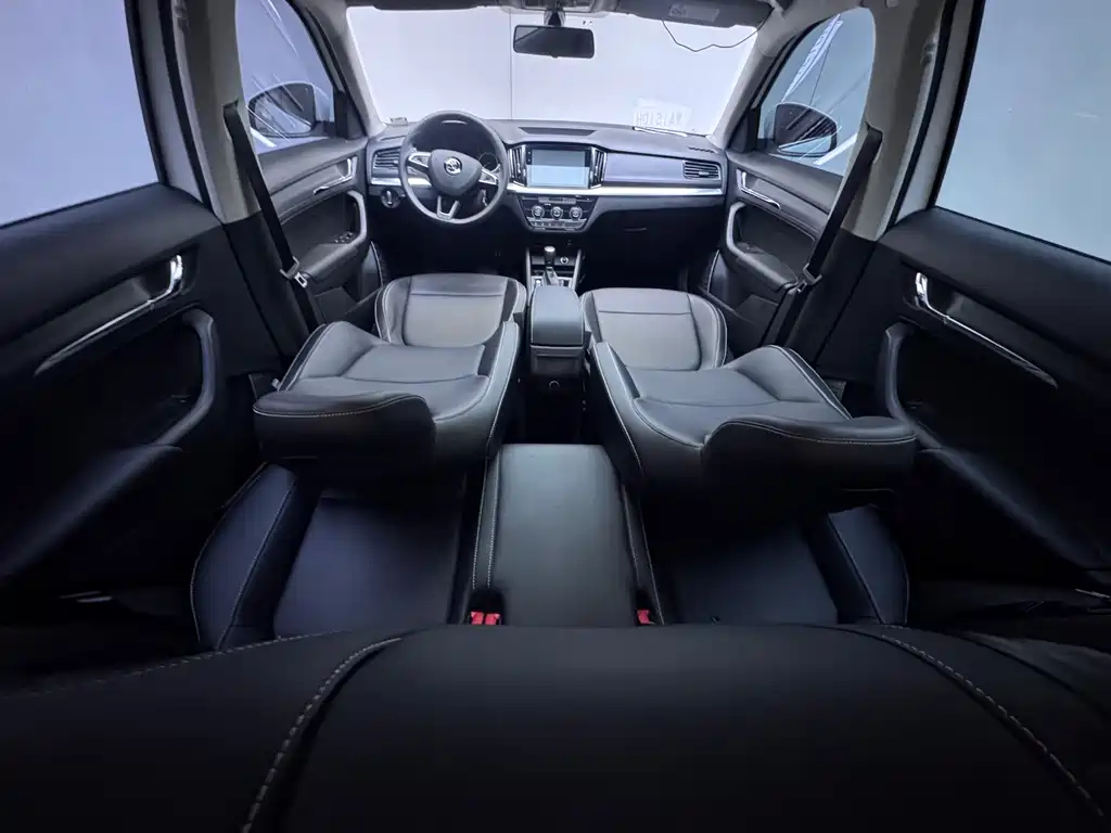 Skoda Kamiq 2023 — фото 22