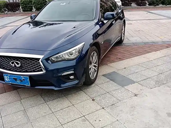 Infiniti Q50L 2021