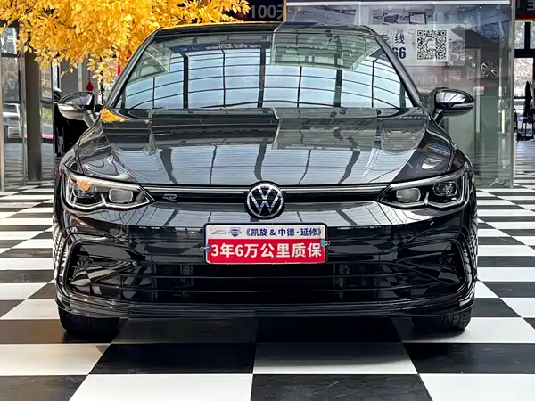 Volkswagen Golf 2022