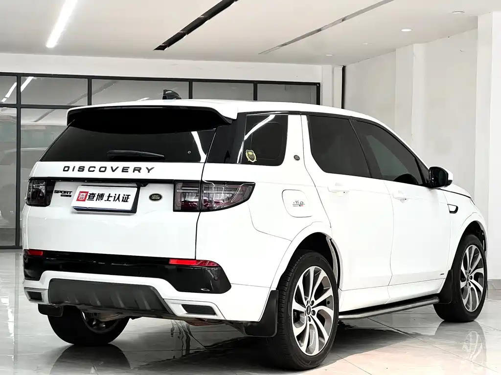 Land Rover Discovery Sport 2021 — фото 9