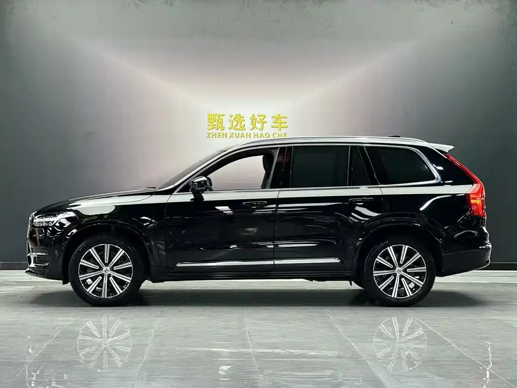Volvo XC90 2023 — фото 3