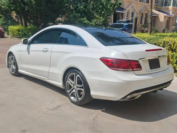 Mercedes-Benz E-Class 2014