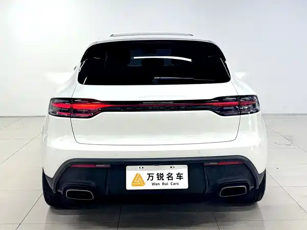 Porsche Macan 2023