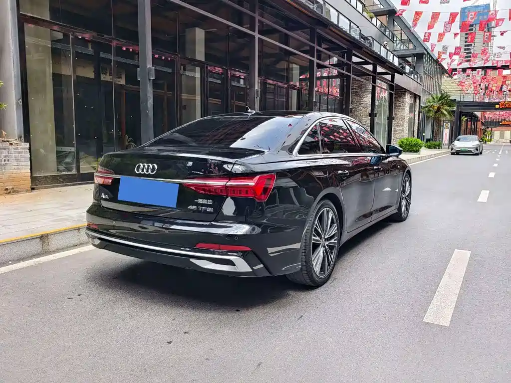 Audi A6L 2021 — фото 15