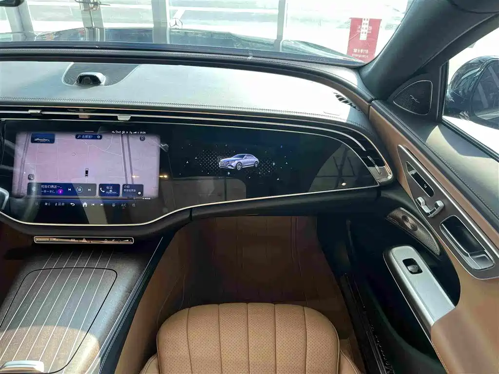 Mercedes-Benz E-Class 2025 — фото 33