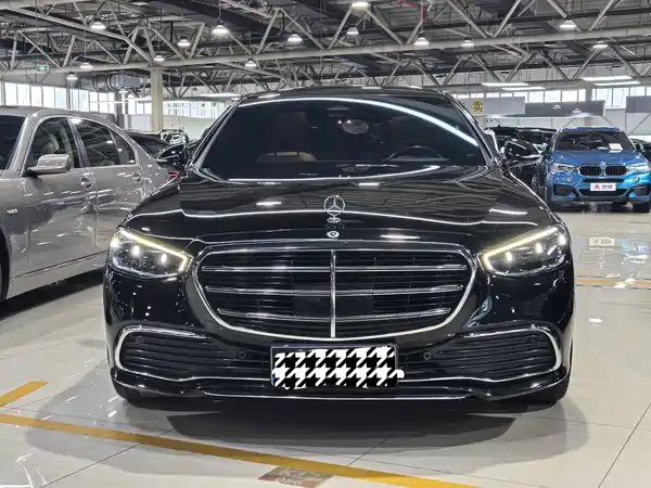 Mercedes-Benz S-Class 2022