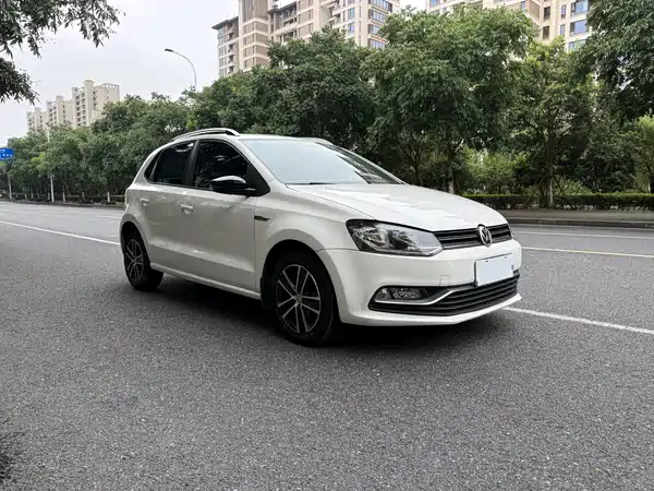Volkswagen Polo 2014