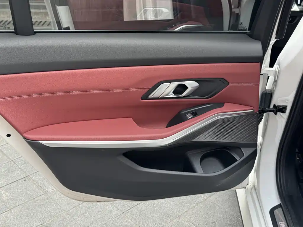 BMW i3 2024 — фото 14
