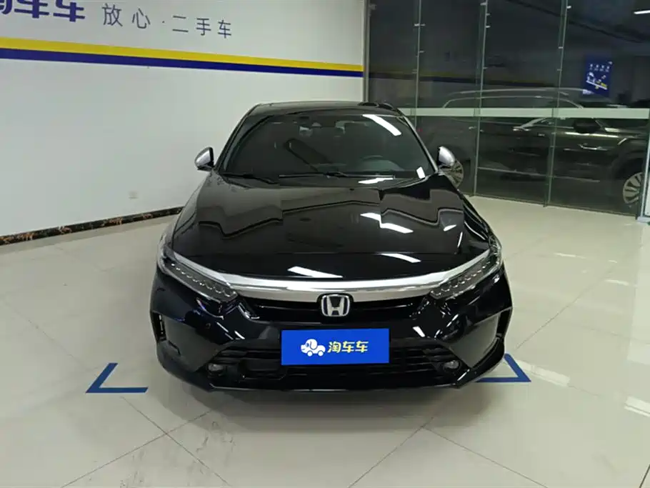 Honda Inspire 2022 — фото 2