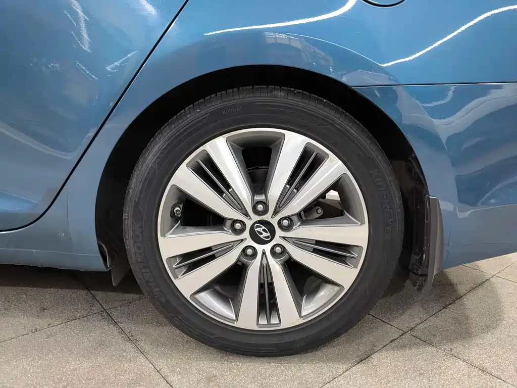 Hyundai Mistra 2014 — фото 16