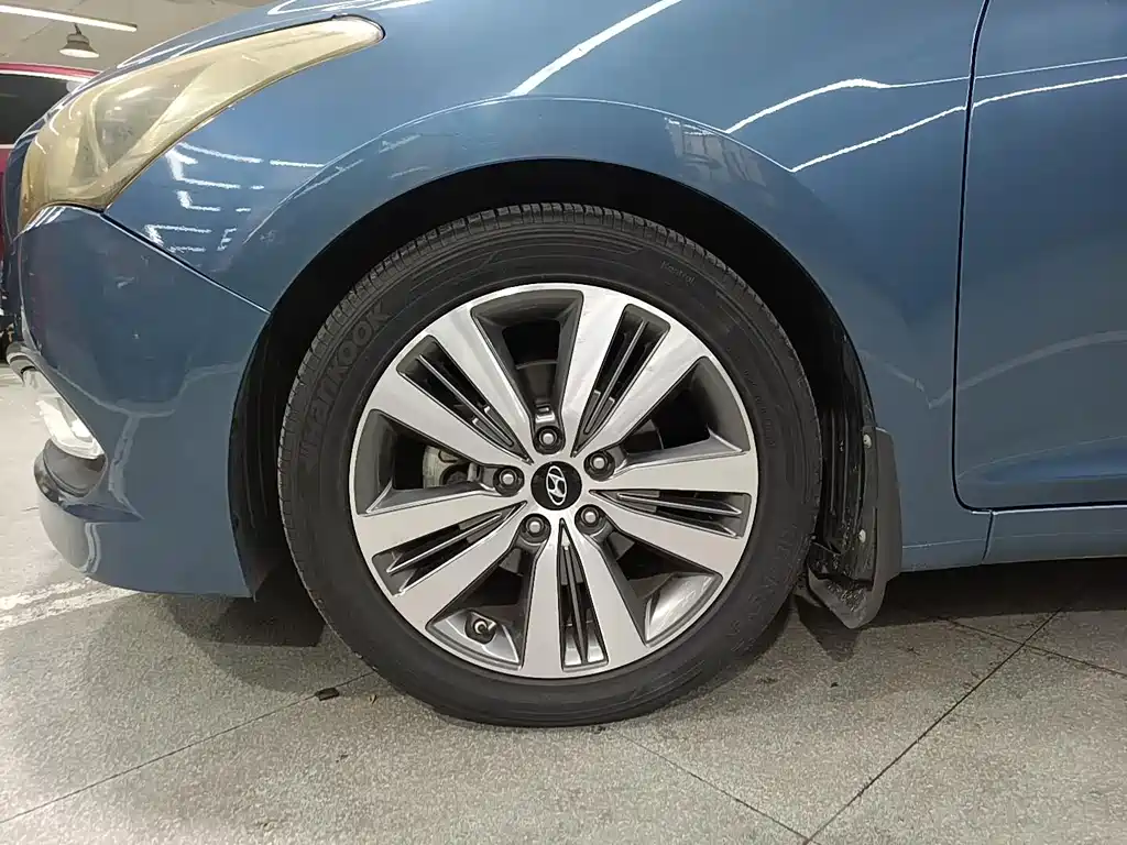 Hyundai Mistra 2014 — фото 15