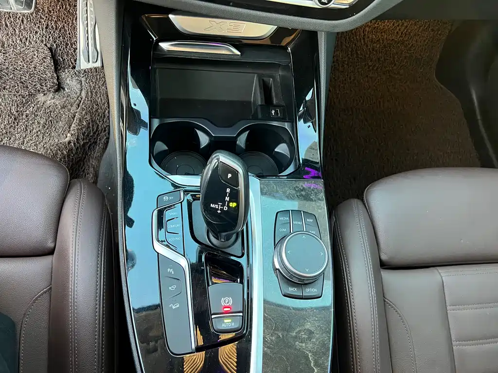 BMW X3 2019 — фото 14