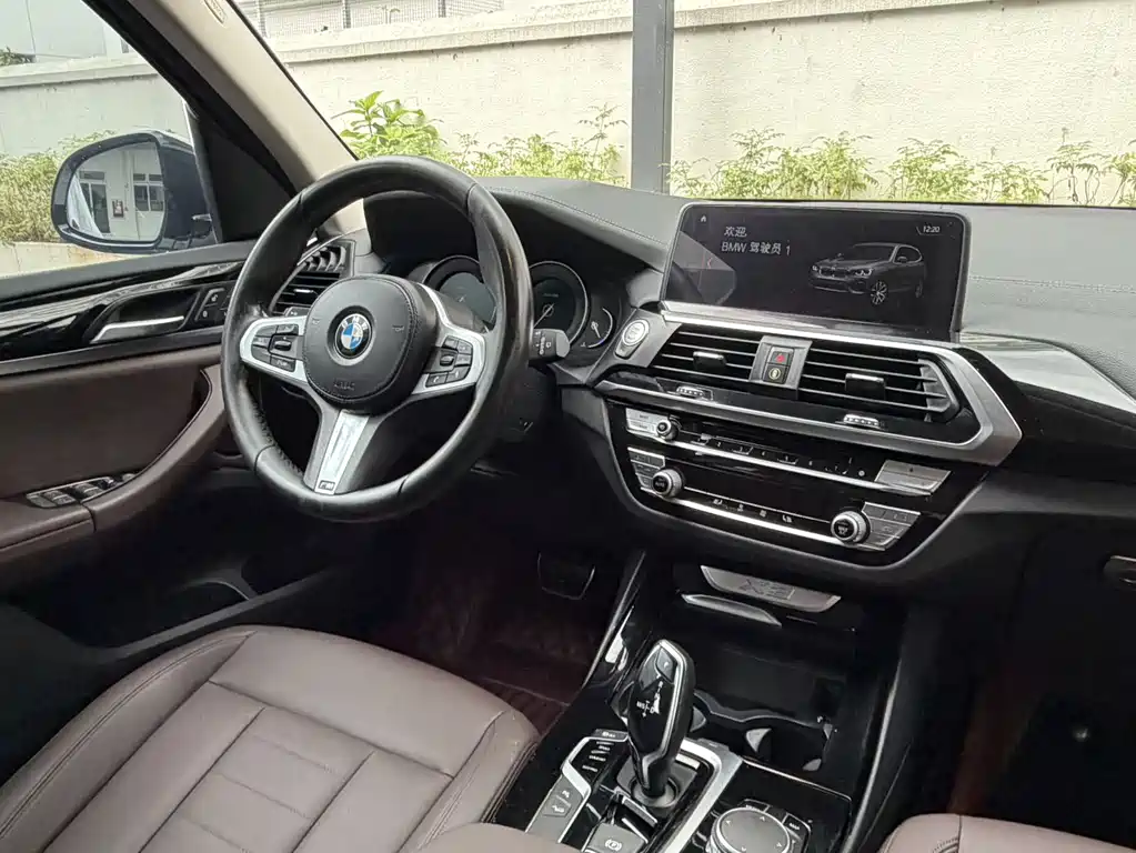 BMW X3 2018 — фото 14