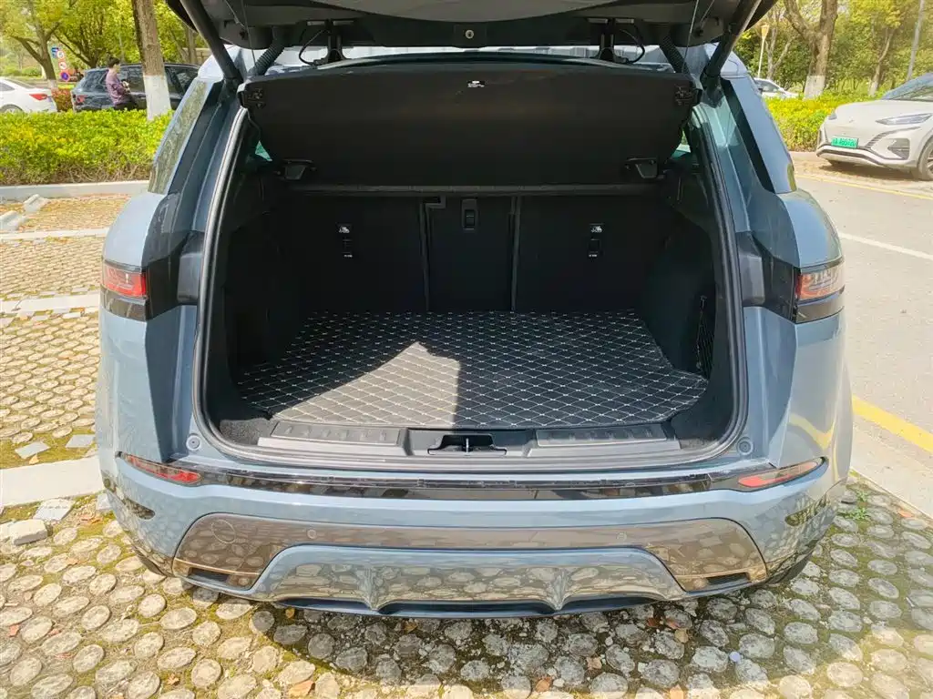 Land Rover Range Rover Evoque 2020 — фото 20