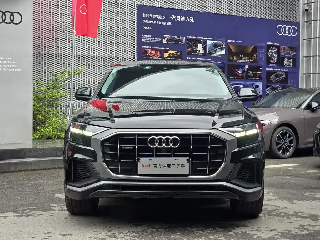 Audi Q8 2020 — фото 2