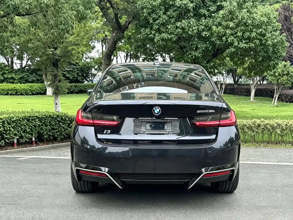 BMW i3 2022 — фото 5