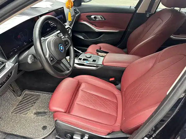 BMW i3 2022