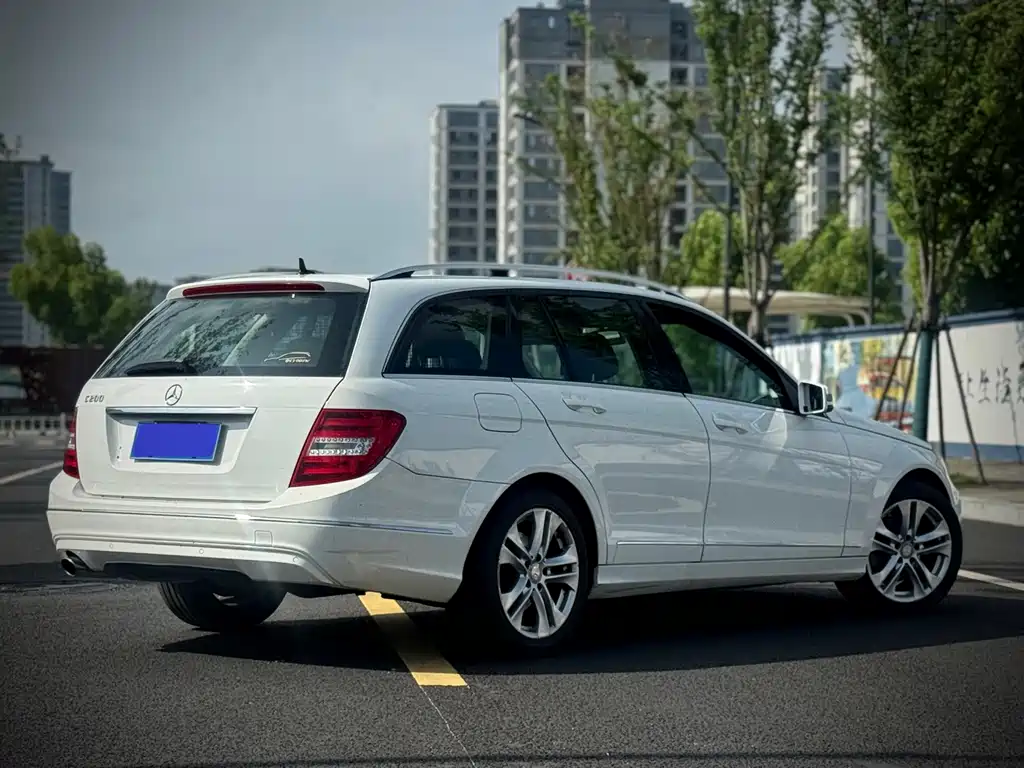Mercedes-Benz C-Class 2012