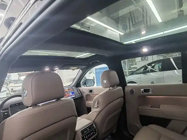 Li Auto L7 2025
