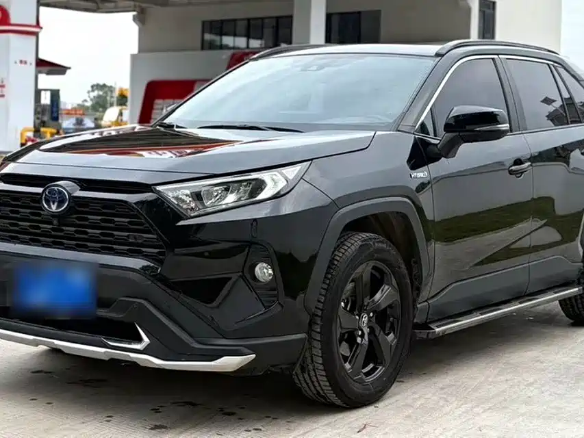 Toyota RAV4 2023