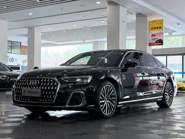 Audi A8 2024