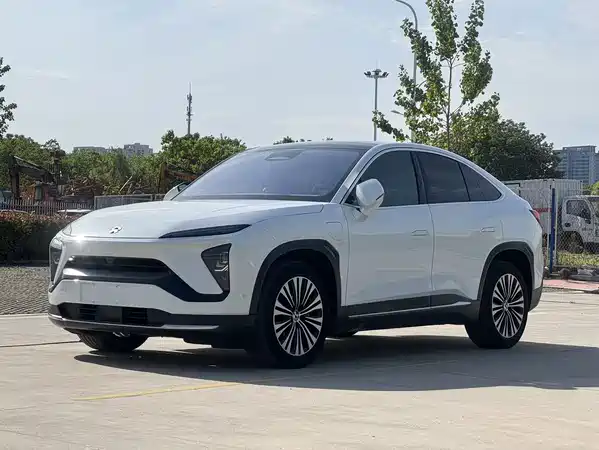 NIO EC6 2020