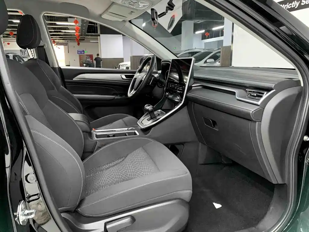 Haval M6 2023 — фото 13