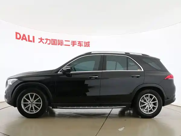 Mercedes-Benz GLE 2021