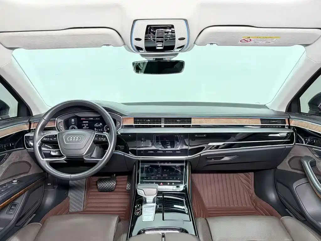 Audi A8 2020 — фото 7