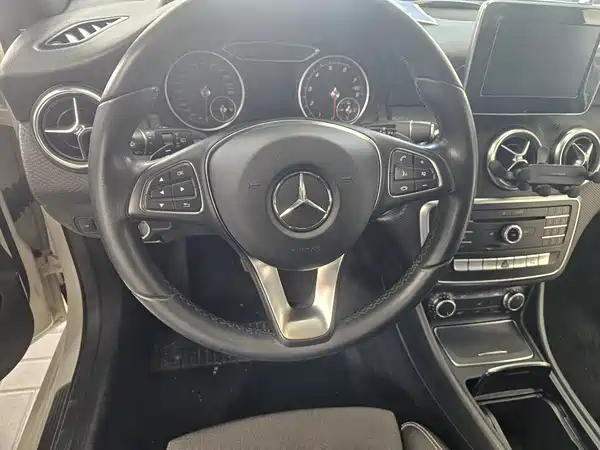 Mercedes-Benz A-Class 2017