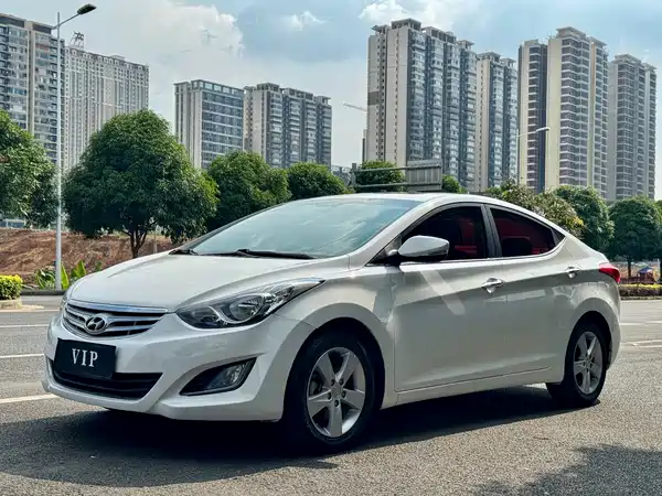 Hyundai Elantra Langdong 2014