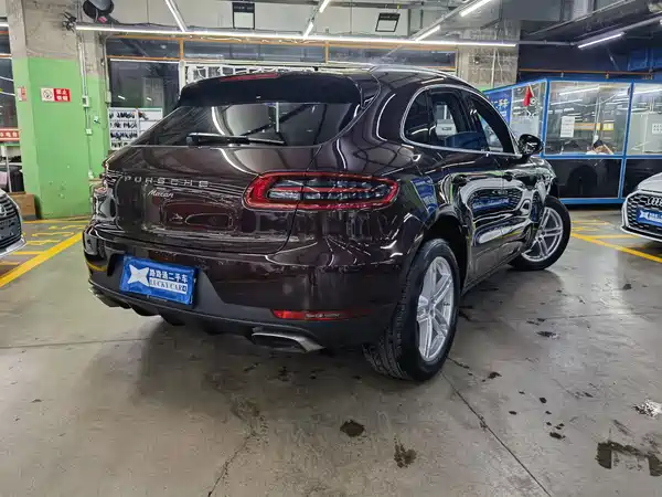 Porsche Macan 2017