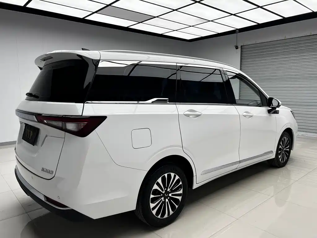Wuling Jiachen 2022
