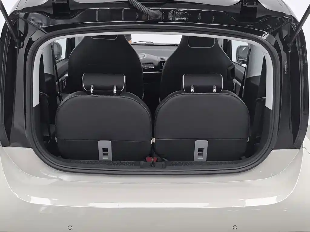 Baojun Kiwi EV 2022 — фото 16