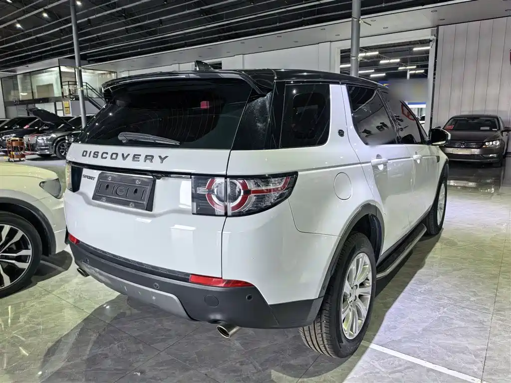 Land Rover Discovery Sport 2020 — фото 7