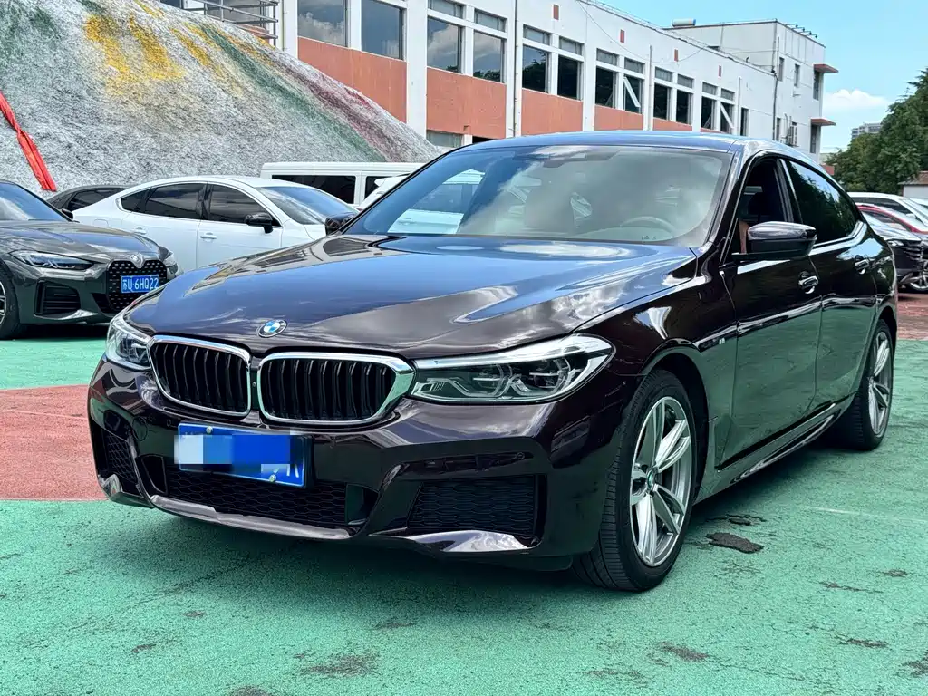 BMW 6 Series GT 2017 — фото 2